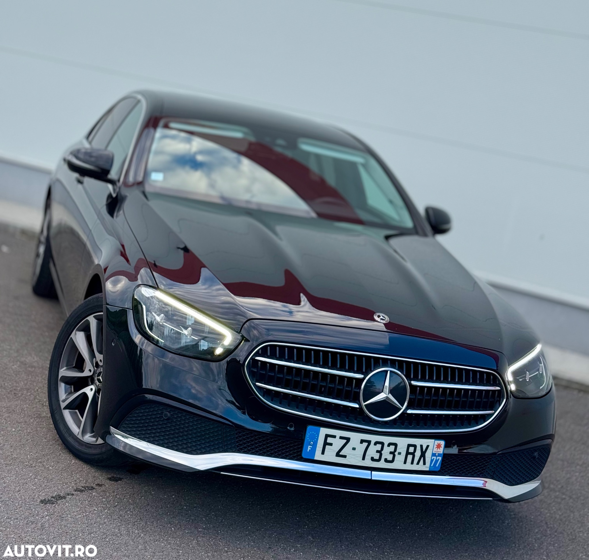 Mercedes-Benz E - 25