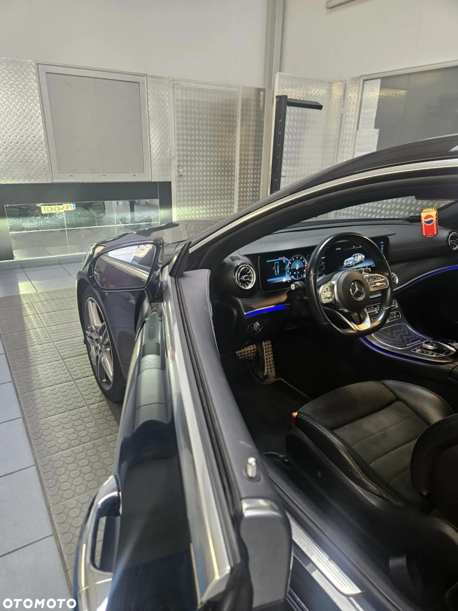 Mercedes-Benz Klasa E 300 Coupe 9G-TRONIC - 4
