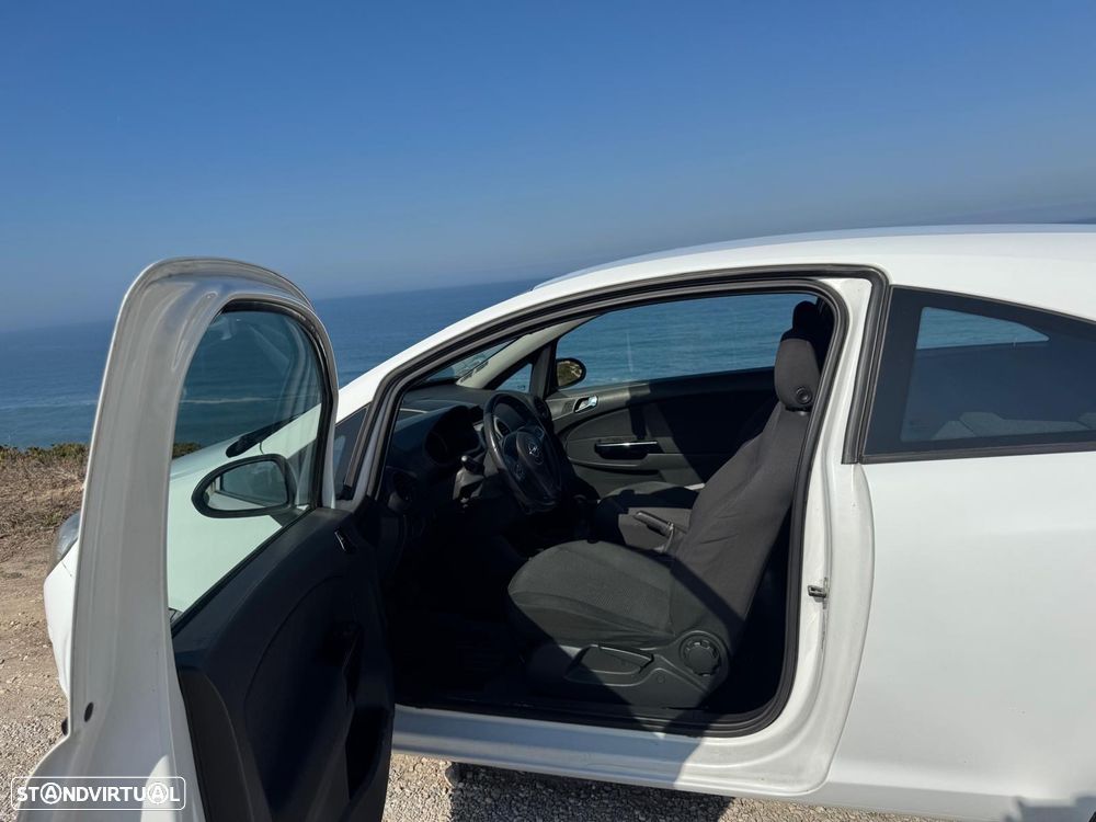 Opel Corsa 1.3 CDTi Enjoy EcoFLEX - 8