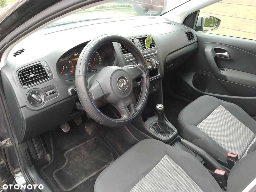 Volkswagen Polo - 10