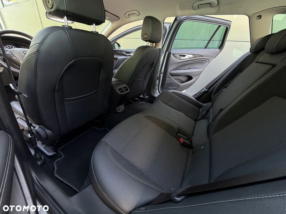 Opel Insignia 1.6 Dynamic - 20