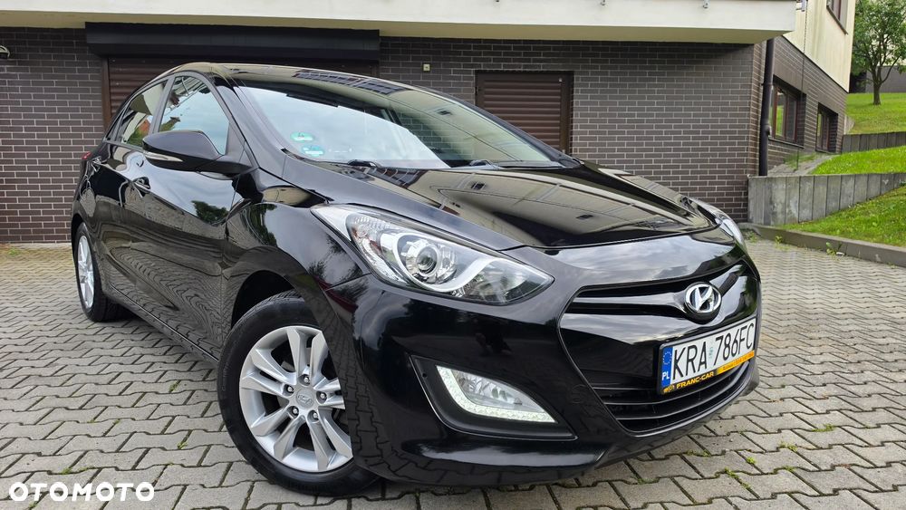 Hyundai i30 1.4 Fifa World Cup Edition - 33