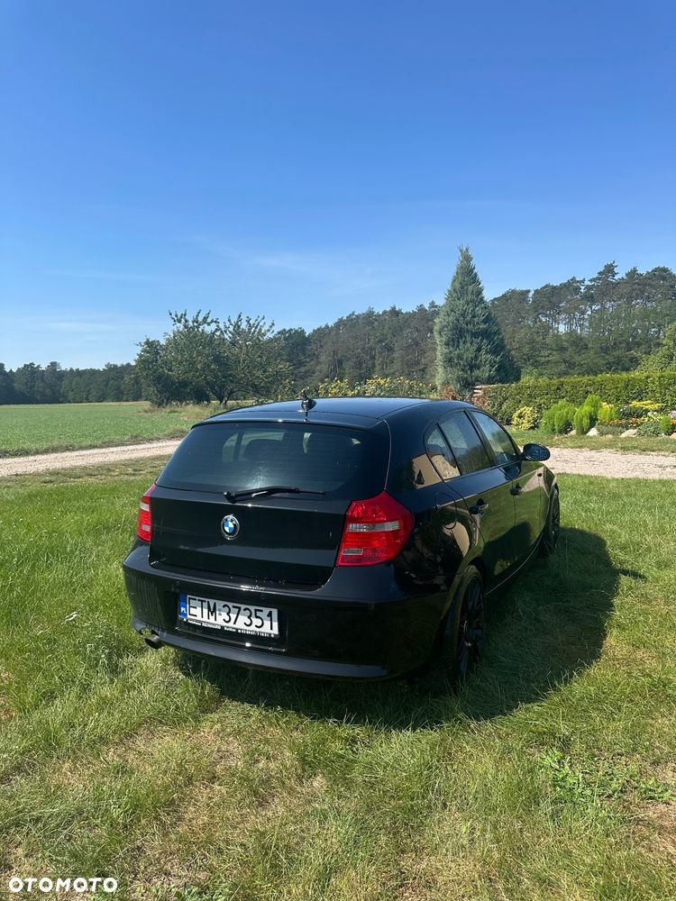 BMW Seria 1 116i - 10