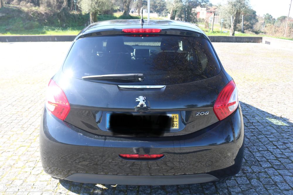 Peugeot 208 1.4 HDi Active - 3
