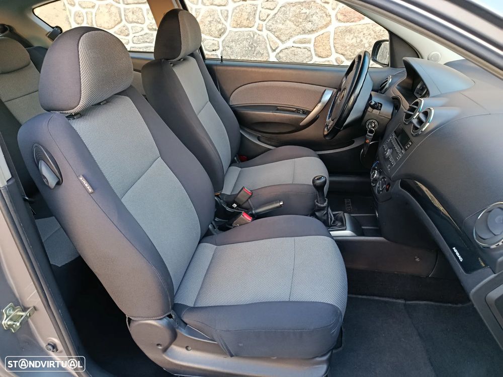 Chevrolet Aveo 1.2 LT - 5