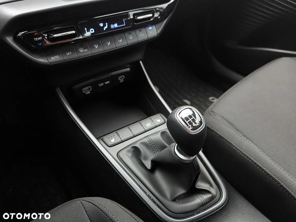 Hyundai i20 1.2 Modern - 15