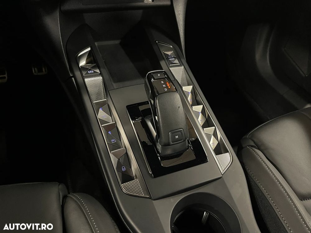 DS Automobiles DS 3 Crossback - 25