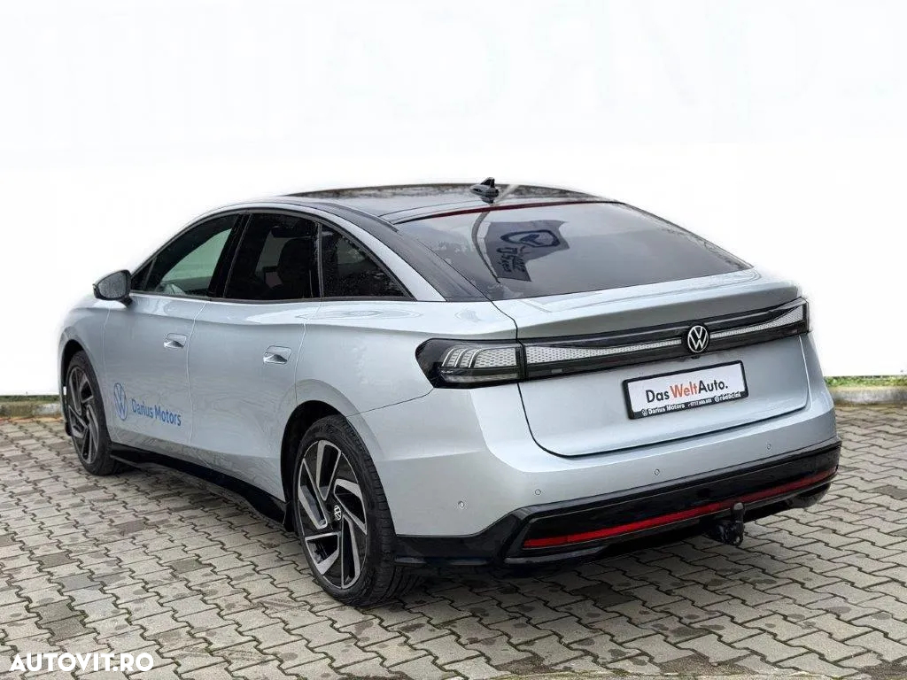 Volkswagen ID.7 - 5