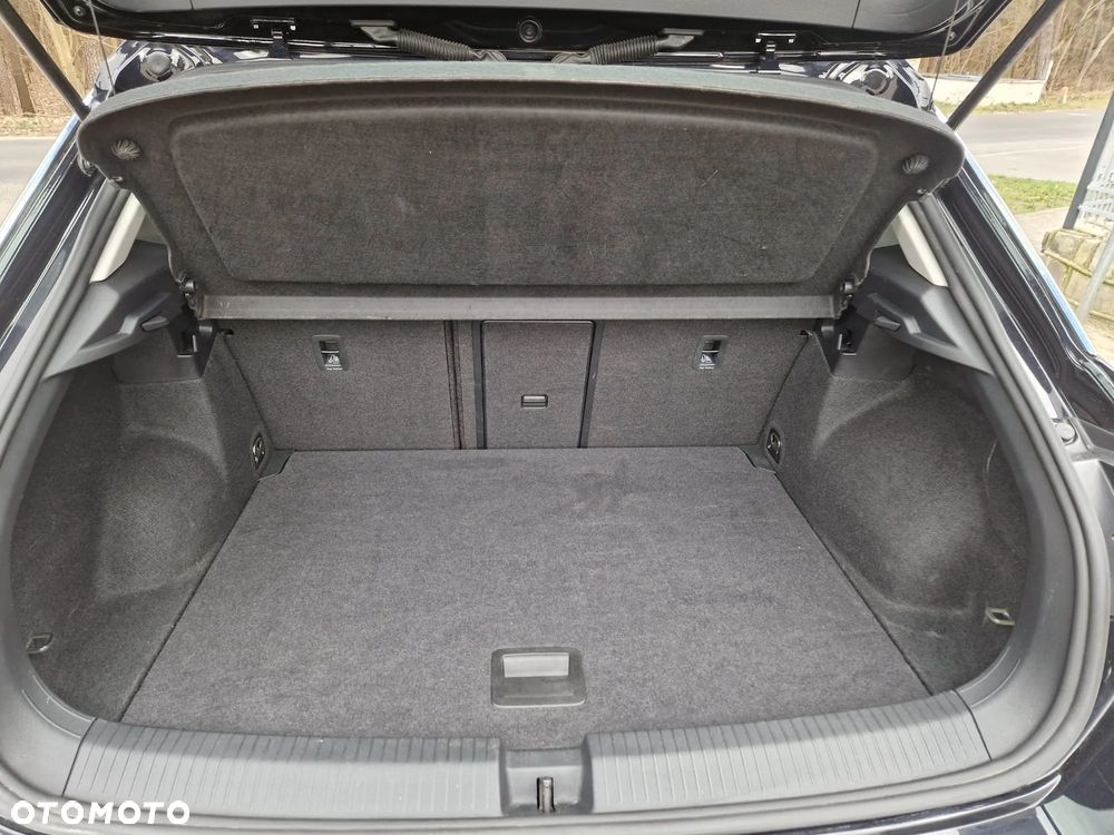 Volkswagen T-Roc 2.0 TDI SCR DSG ACTIVE - 8