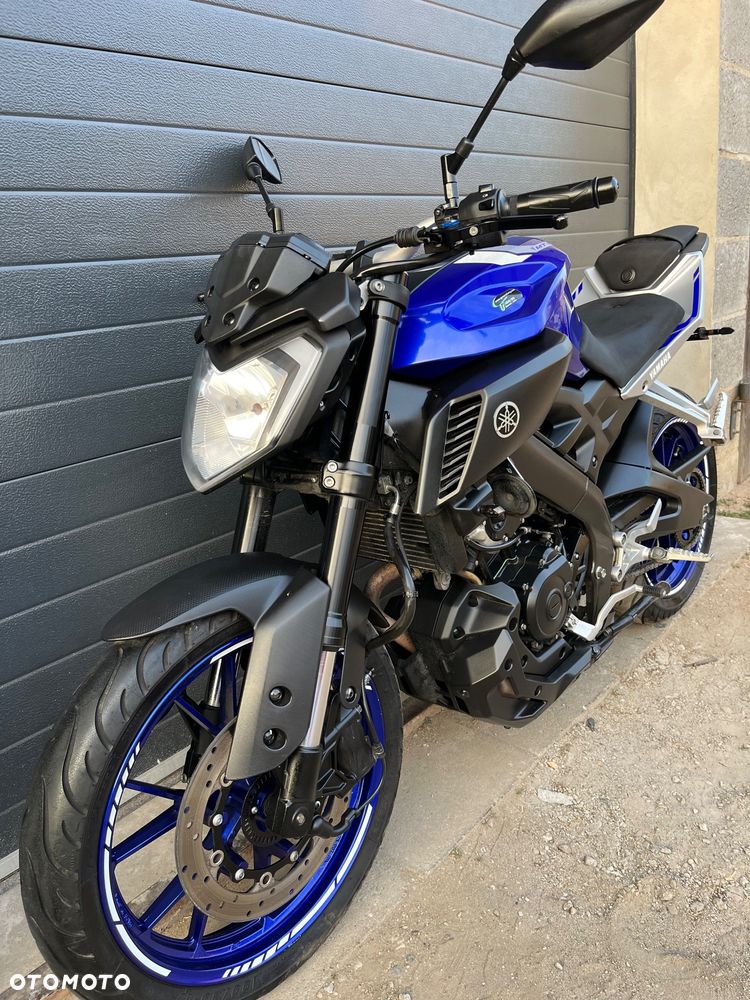 Yamaha MT - 5
