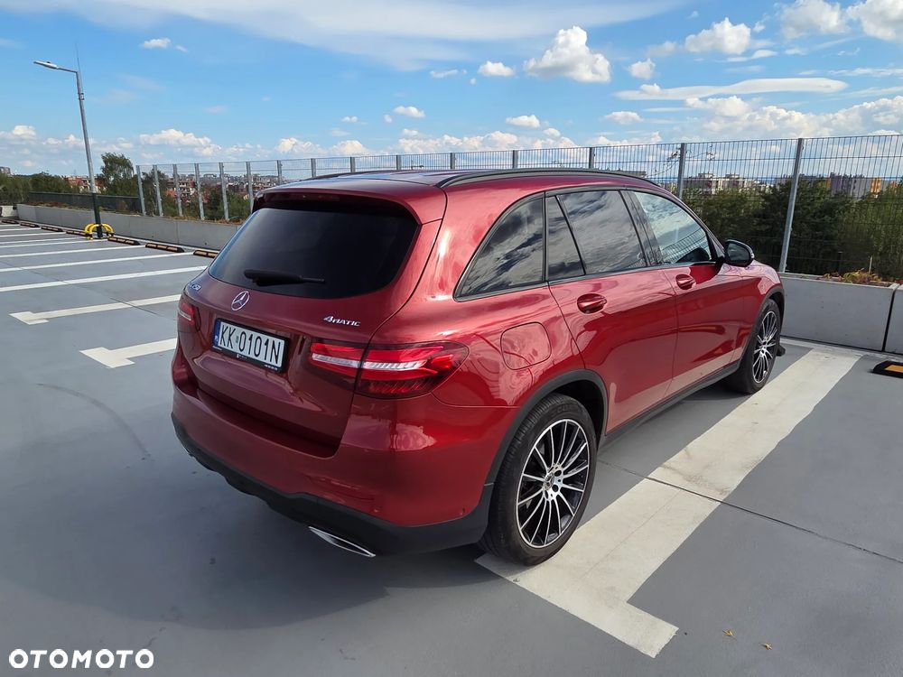 Mercedes-Benz GLC - 16