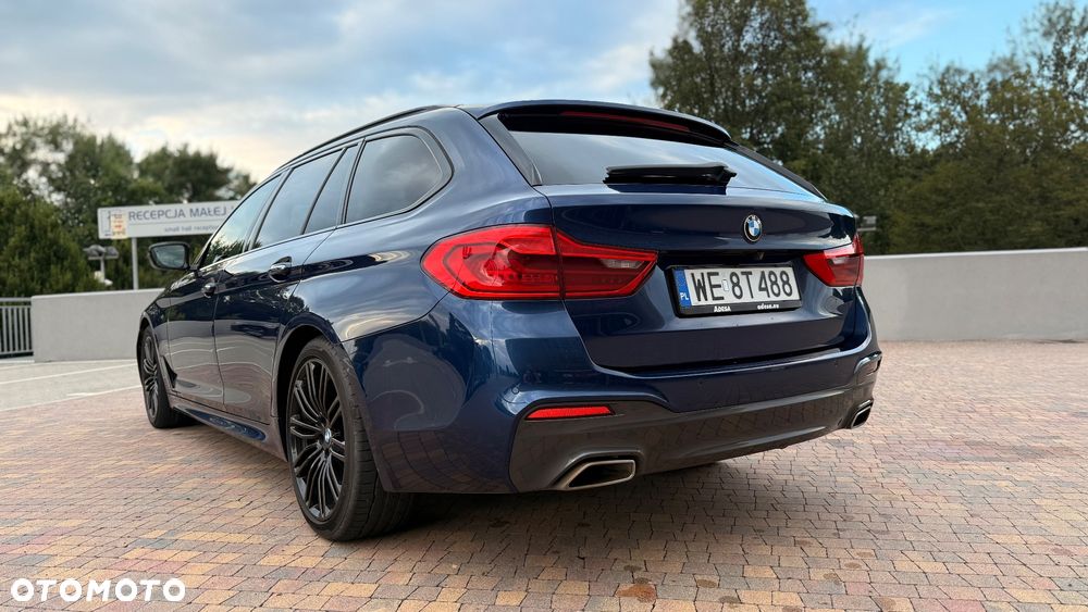 BMW Seria 5 520d M Sport - 3