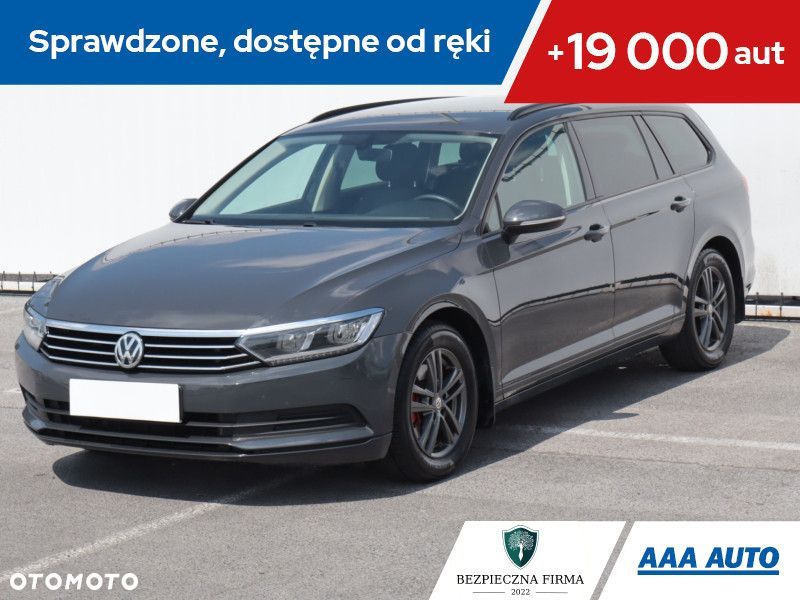 Volkswagen Passat Variant - 2