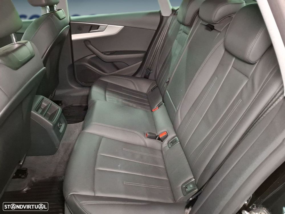 Audi A5 Limousine - 14