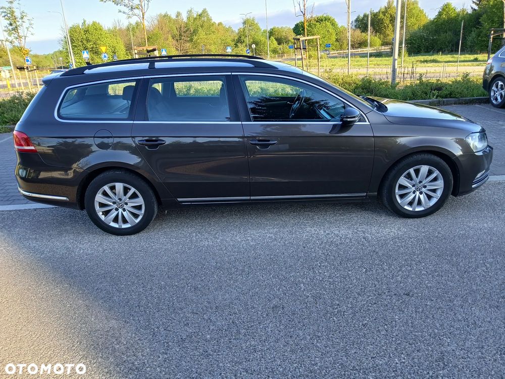 Volkswagen Passat 1.6 TDI Comfortline - 3