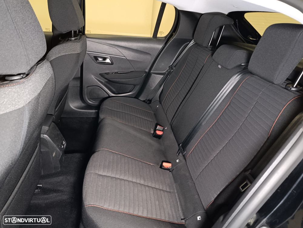 Peugeot e-208 50 kWh Active Pack - 18