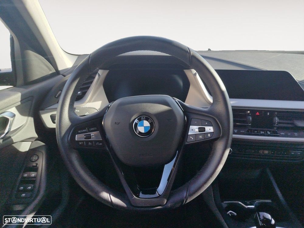 BMW 116 d Pack Desportivo M Auto - 12