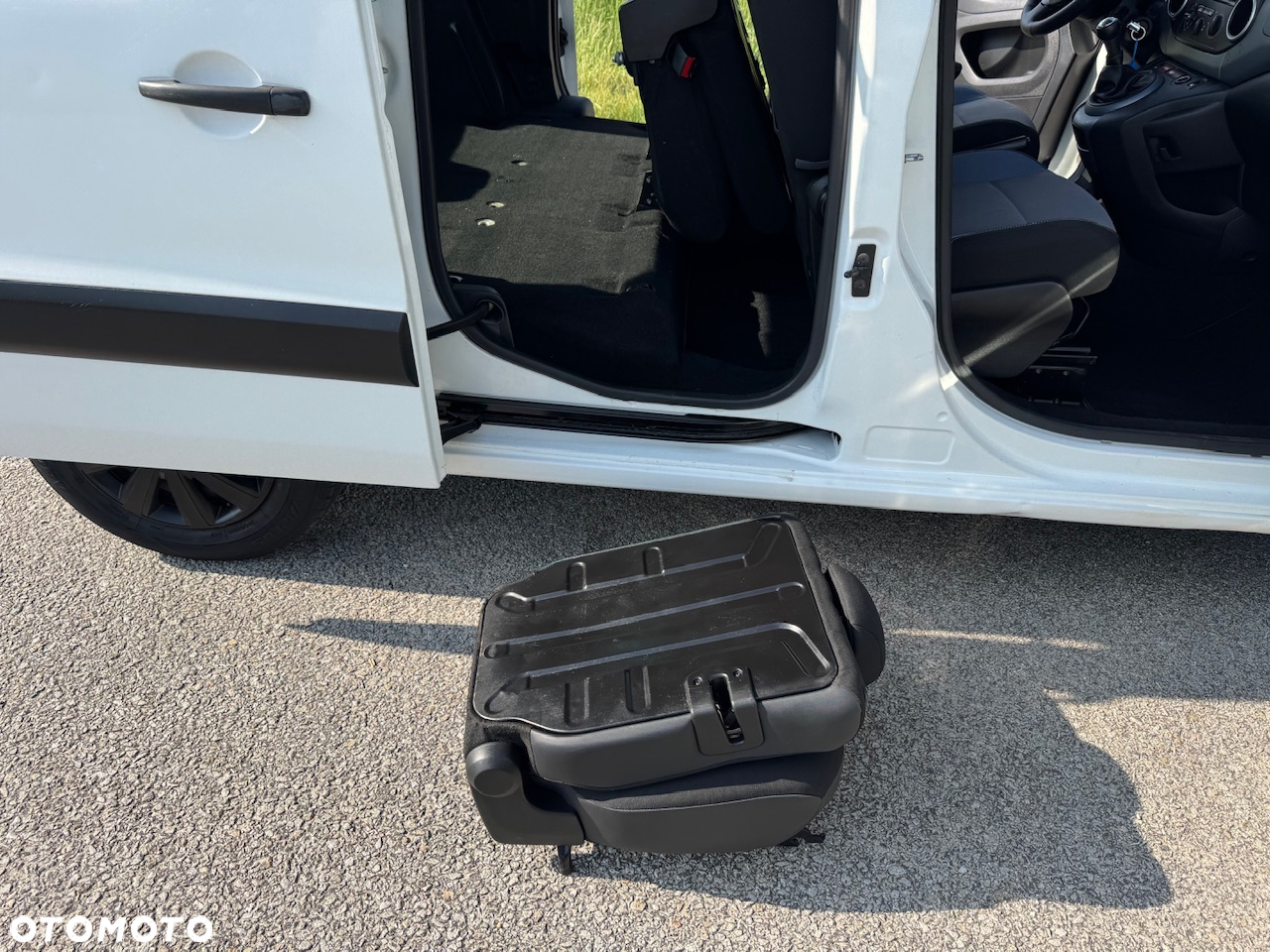 Peugeot Partner 1.6 HDi Active - 14