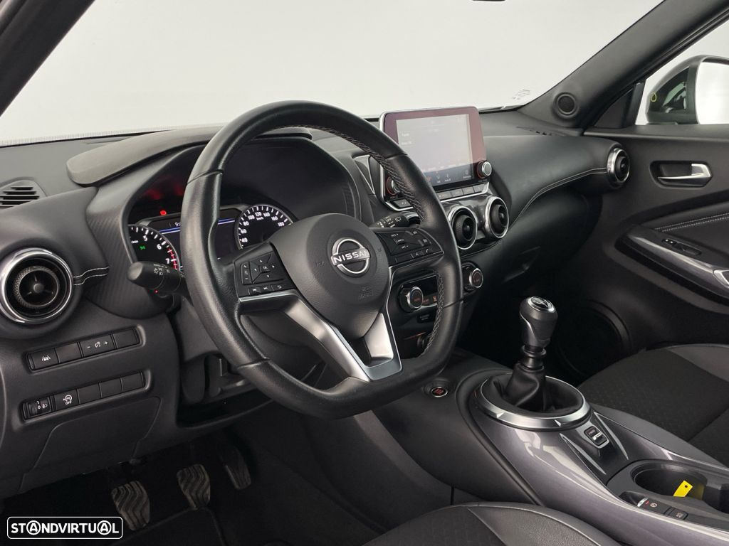 Nissan Juke 1.0 DIG-T N-Connecta - 17