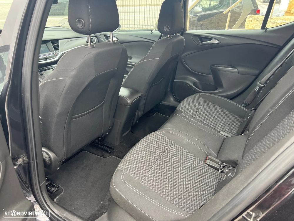 Opel Astra 1.6 CDTI Cosmo S/S J18 - 15