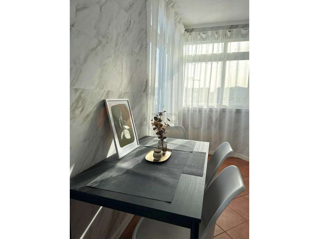 Excelente apartamento T3 transformado em T2, em Setúbal. - Grande imagem: 4/14