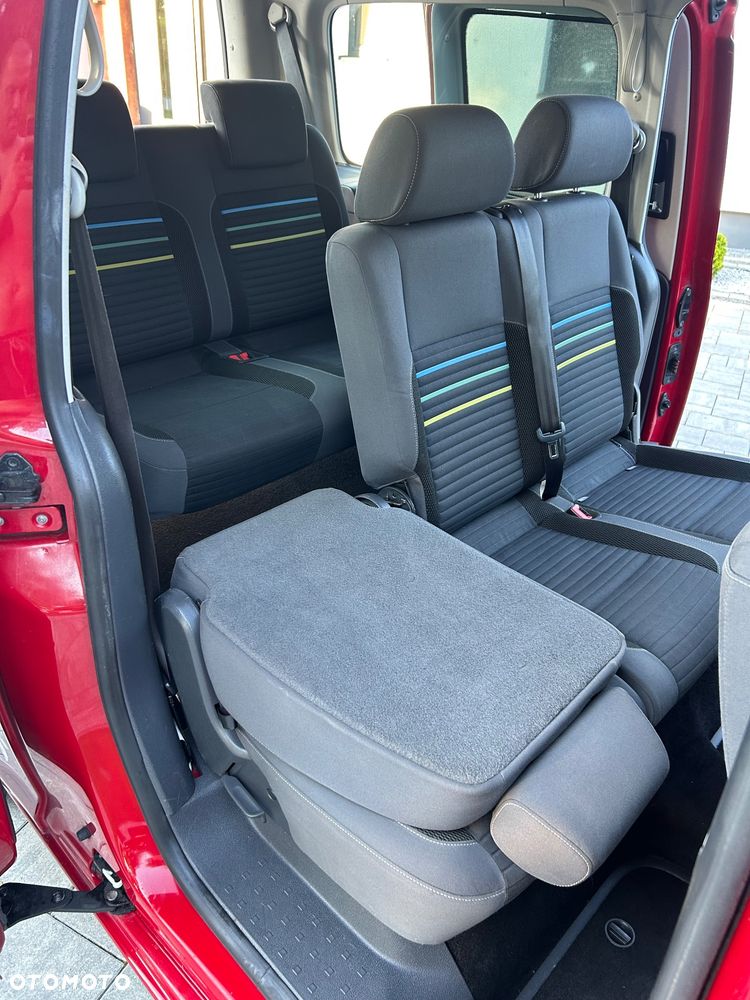 Volkswagen Caddy - 22