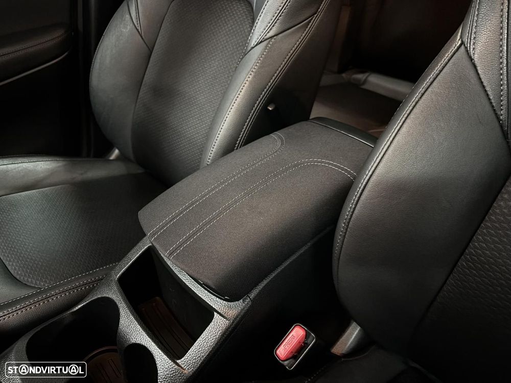 Nissan Qashqai 1.6 dCi Tekna Premium Pele S Alcantara Xtronic - 16