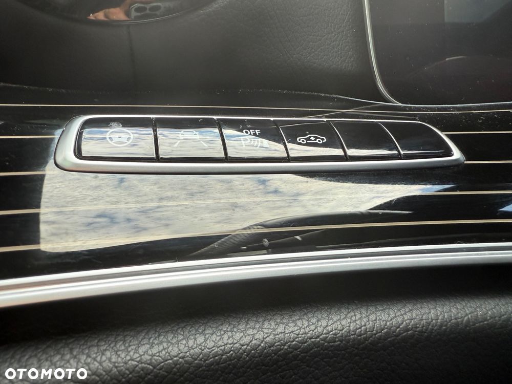 Mercedes-Benz CLS AMG 53 4Matic AMG Speedshift 9G-TRONIC - 17