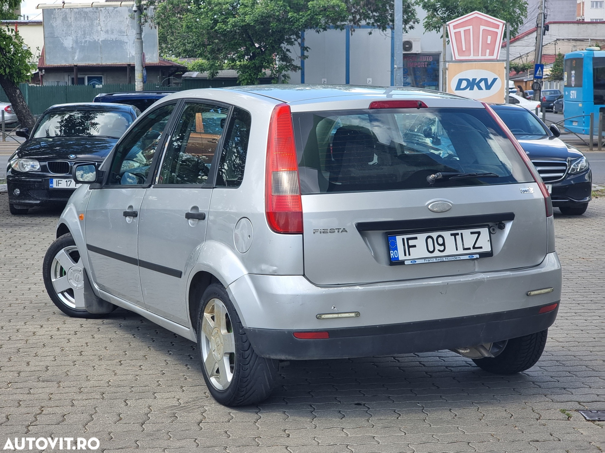 Ford Fiesta 1.3i - 3