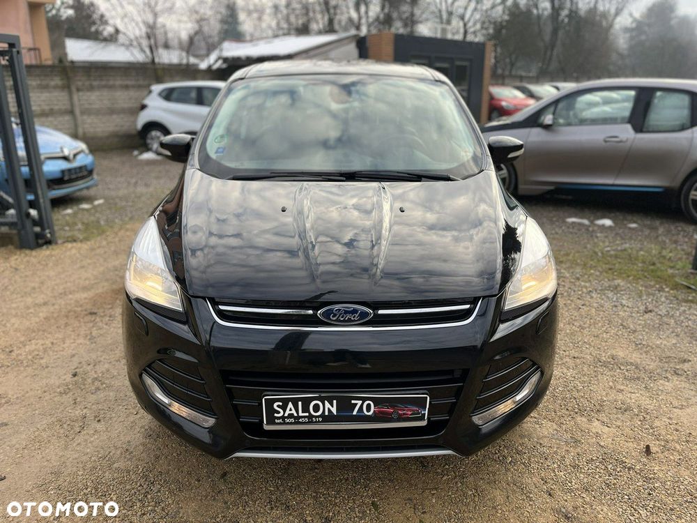 Ford Kuga 1.6 EcoBoost 2x4 Titanium - 2