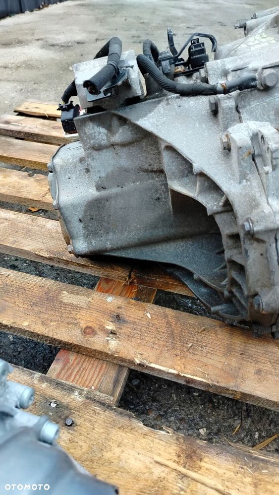 citroen c4 ii 1.6 hdi 10r- skrzynia biegów półautomat 20dr20 - 3