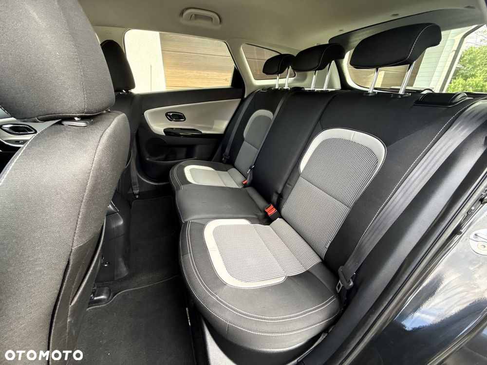 Kia Ceed 1.6 GDI Business Line - 19