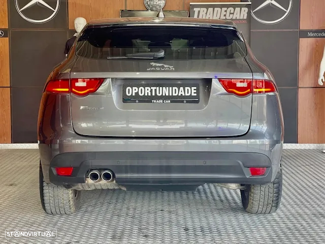 Jaguar F-Pace 20d Aut. R-Sport - 11