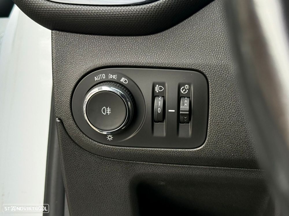 Opel Crossland X 1.2 T 2020 - 9