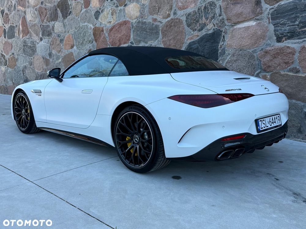 Mercedes-Benz SL AMG 63 4-Matic+ - 13