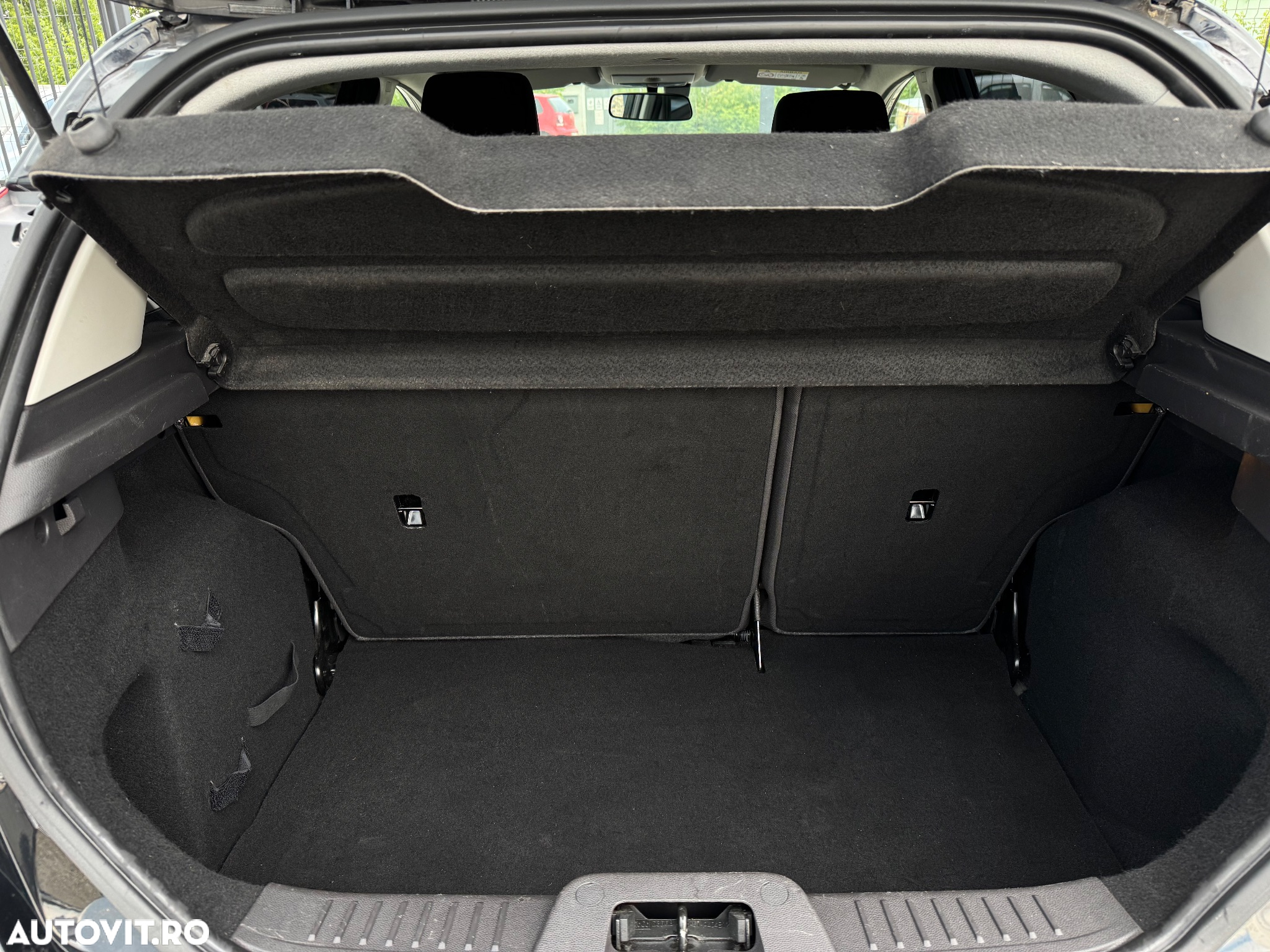 Ford Fiesta - 15