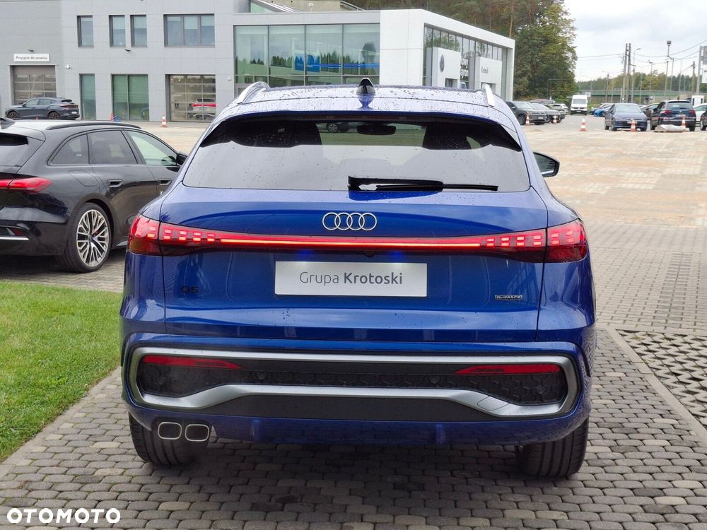 Audi Q5 Sportback - 3