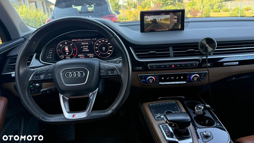 Audi Q7 - 3