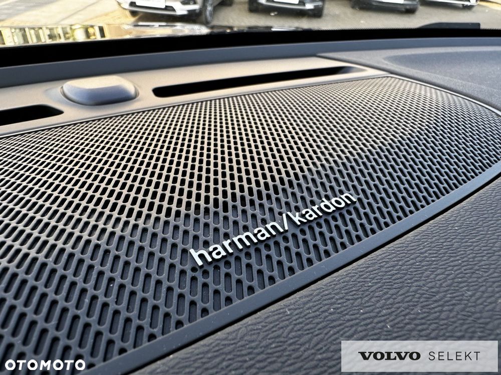 Volvo XC 40 - 21