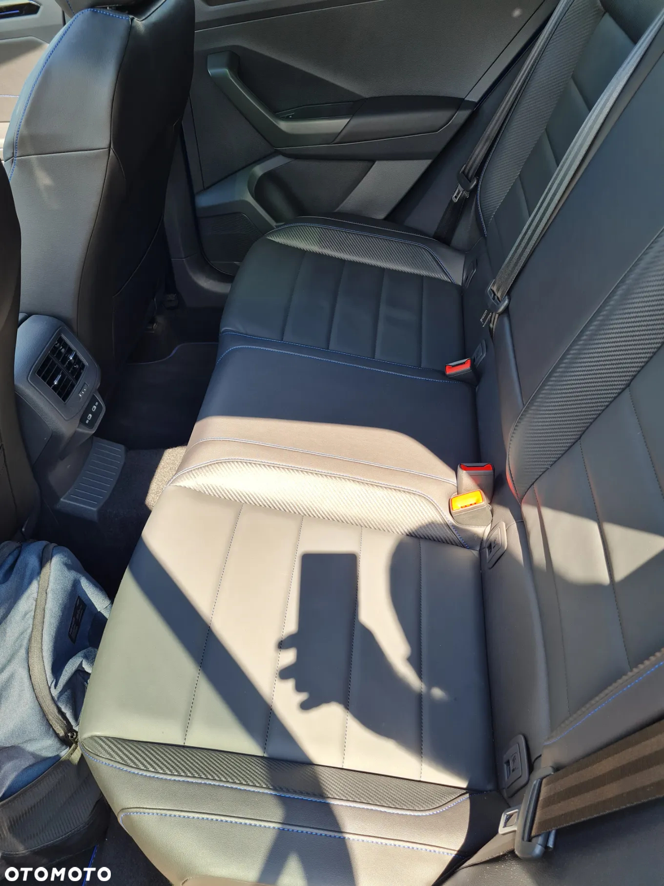 Volkswagen T-Roc 2.0 TSI 4Motion R DSG - 9