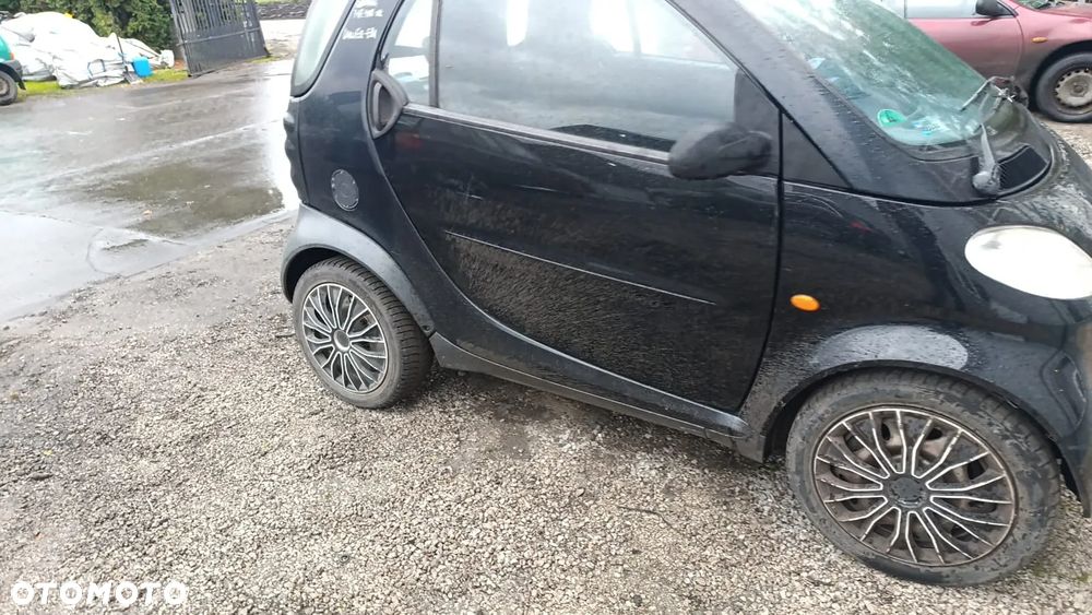 35539 smart for two  0.6 160910 na części skrzynia 717408 lakier EB1 - 3