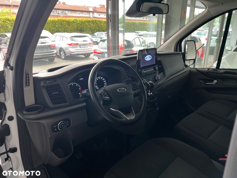 Ford Transit custom - 21