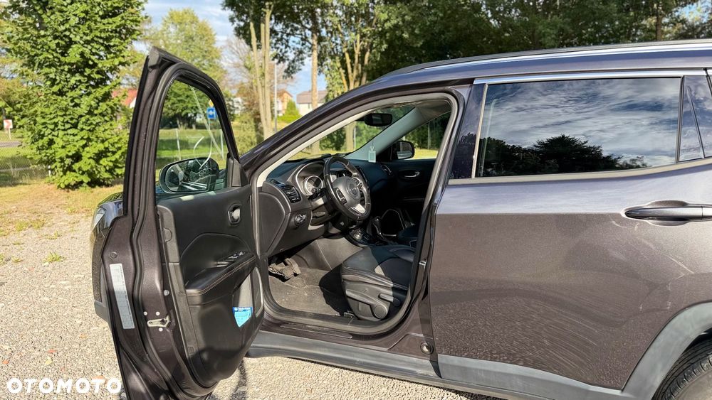Jeep Compass 1.4 TMair Limited 4WD S&S - 3
