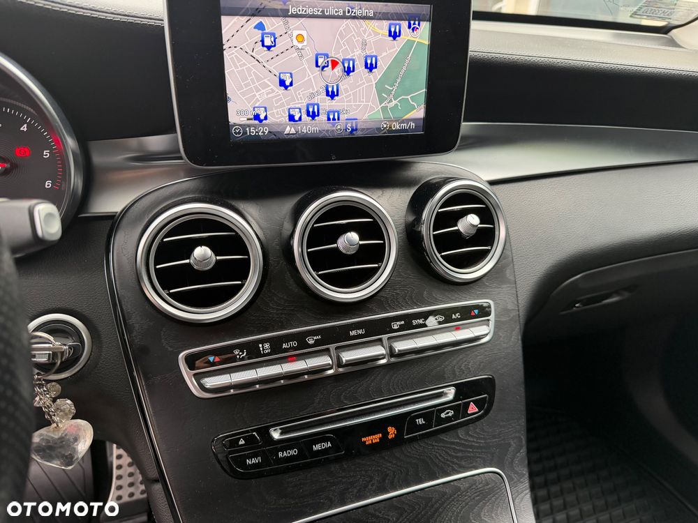 Mercedes-Benz GLC - 6