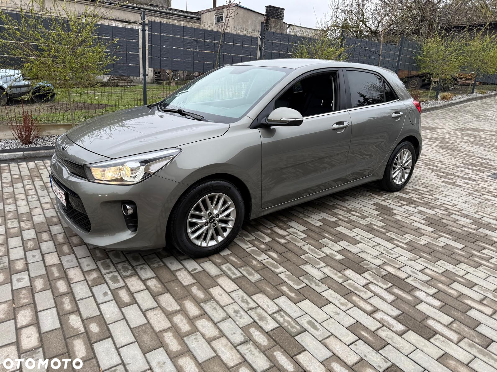 Kia Rio 1.2 L Business Line - 2