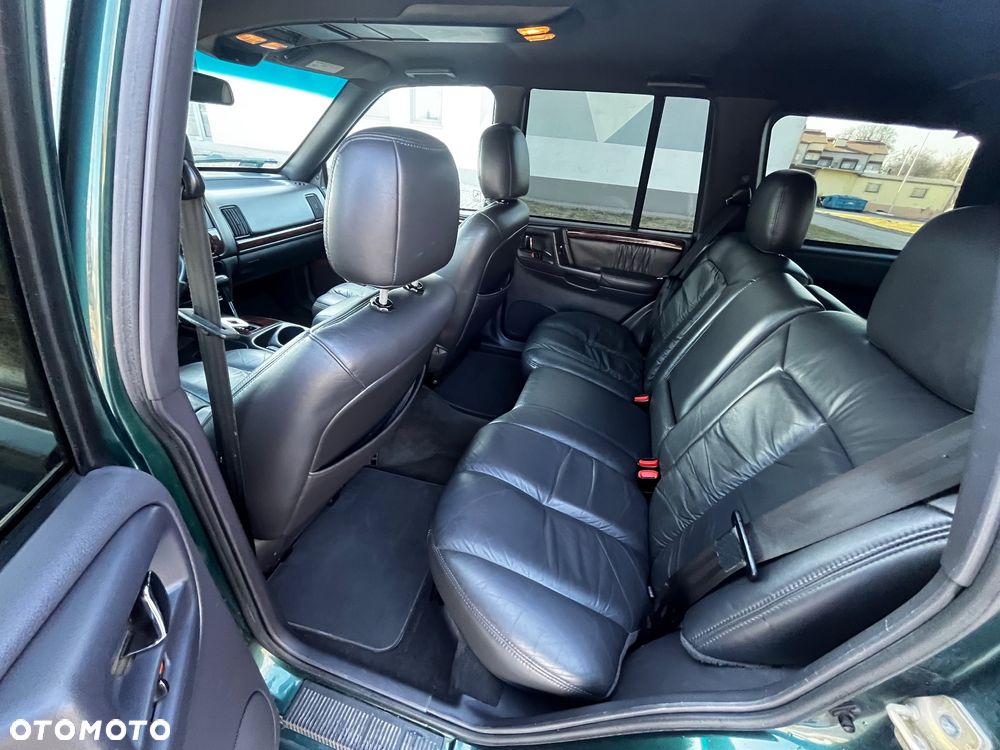 Jeep Grand Cherokee 5.9 Limited - 12