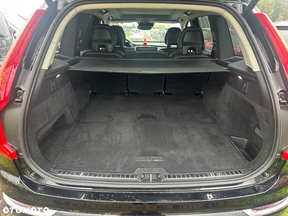 Volvo XC 90 D5 SCR AWD Inscription - 37