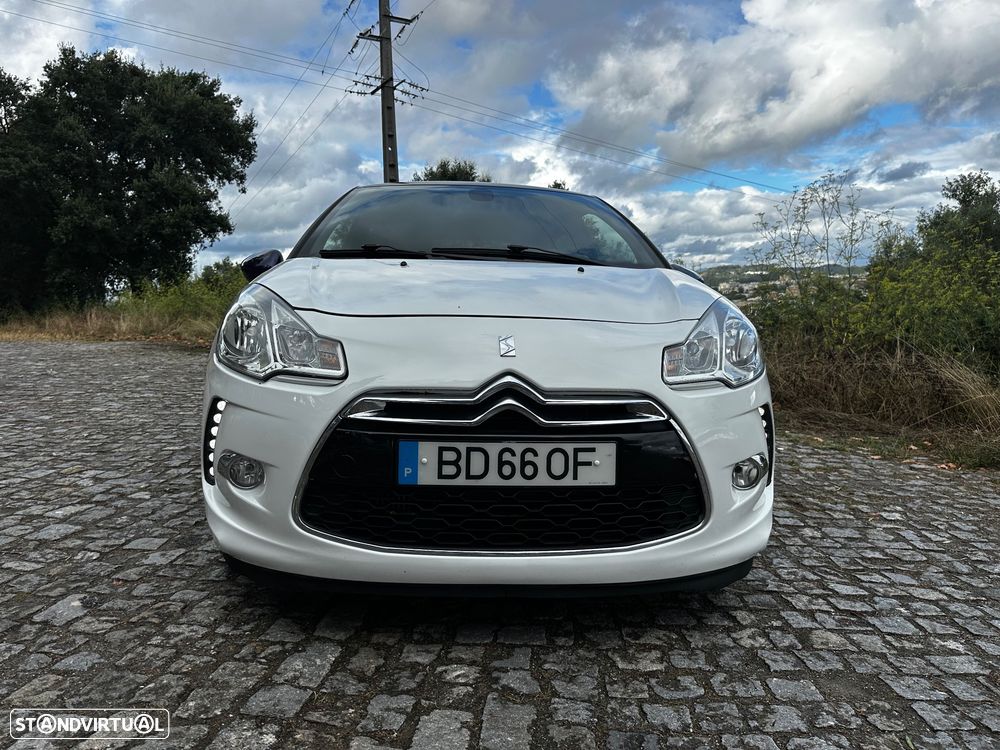 Citroën DS3 1.6 e-HDi So Chic - 2
