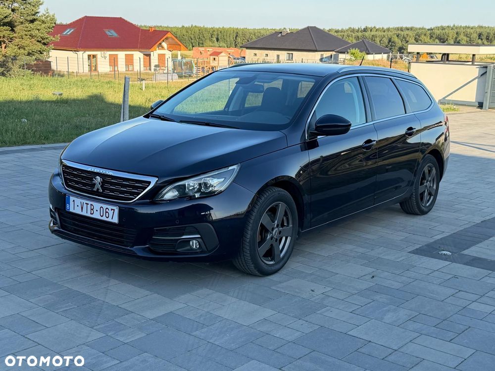 Peugeot 308 BlueHDi FAP 130 Stop & Start Allure Pack - 1