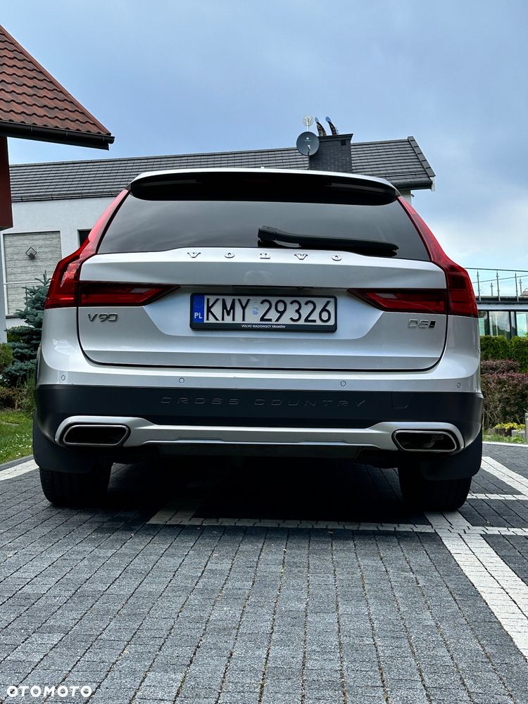 Volvo V90 Cross Country D5 AWD - 6